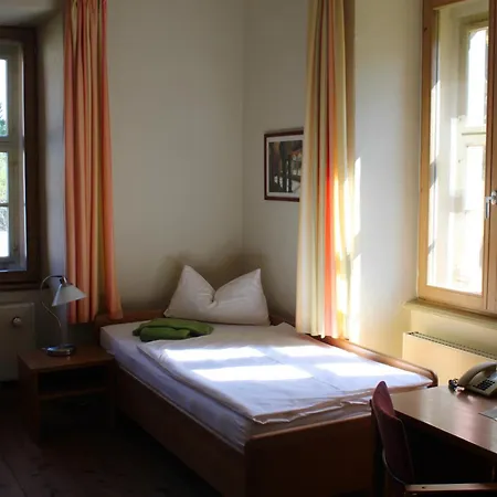 Gaestehaeuser St. Szálloda Marienthal