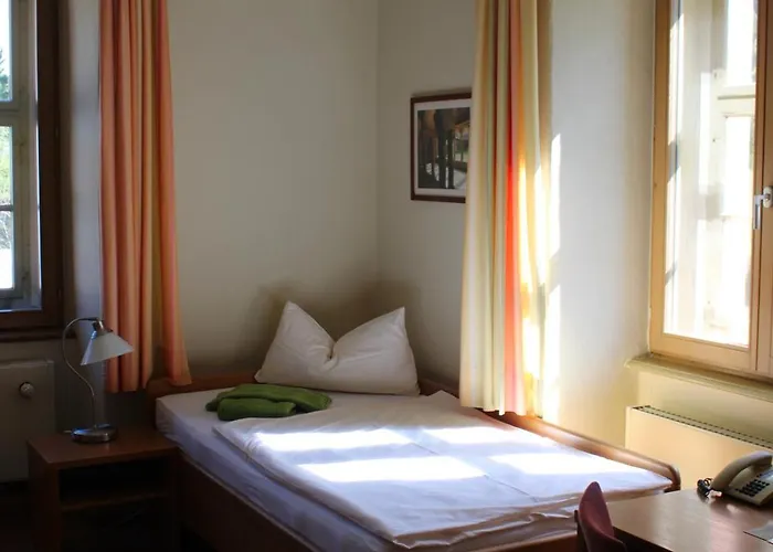 Gaestehaeuser St. Szálloda Marienthal