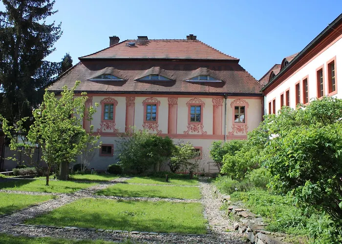 Gaestehaeuser St. 3* Marienthal