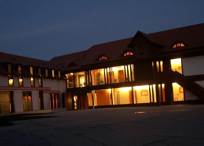 Gaestehaeuser St. 3*