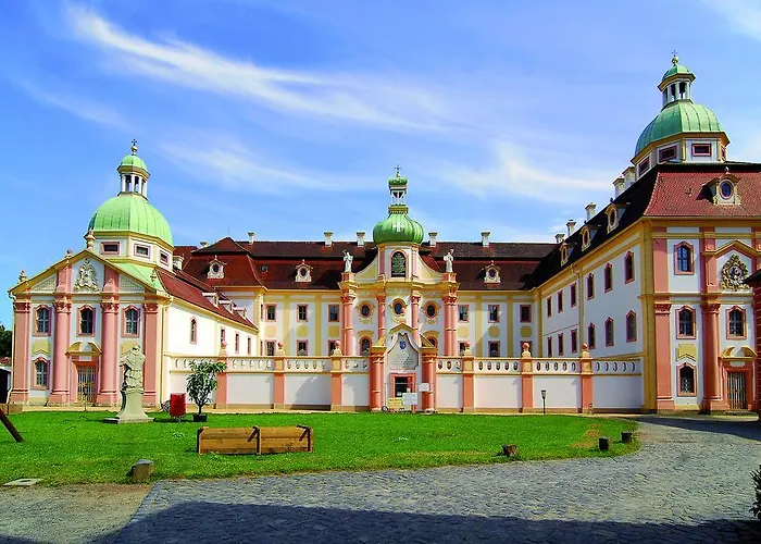 Gaestehaeuser St. Hotel